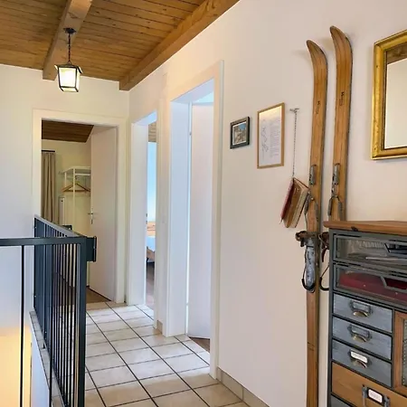 Casa Campanula - No 1 In Holiday home Laax